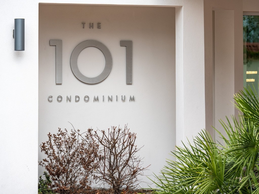 101 S Gulfstream Avenue #10E Sarasota FL 34236 - SARASOTA BAY A4672845 image15