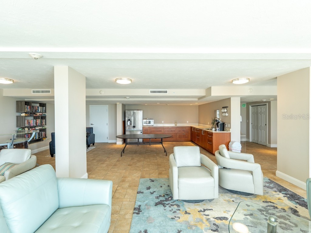 101 S Gulfstream Avenue #10E Sarasota FL 34236 - SARASOTA BAY A4672845 image24