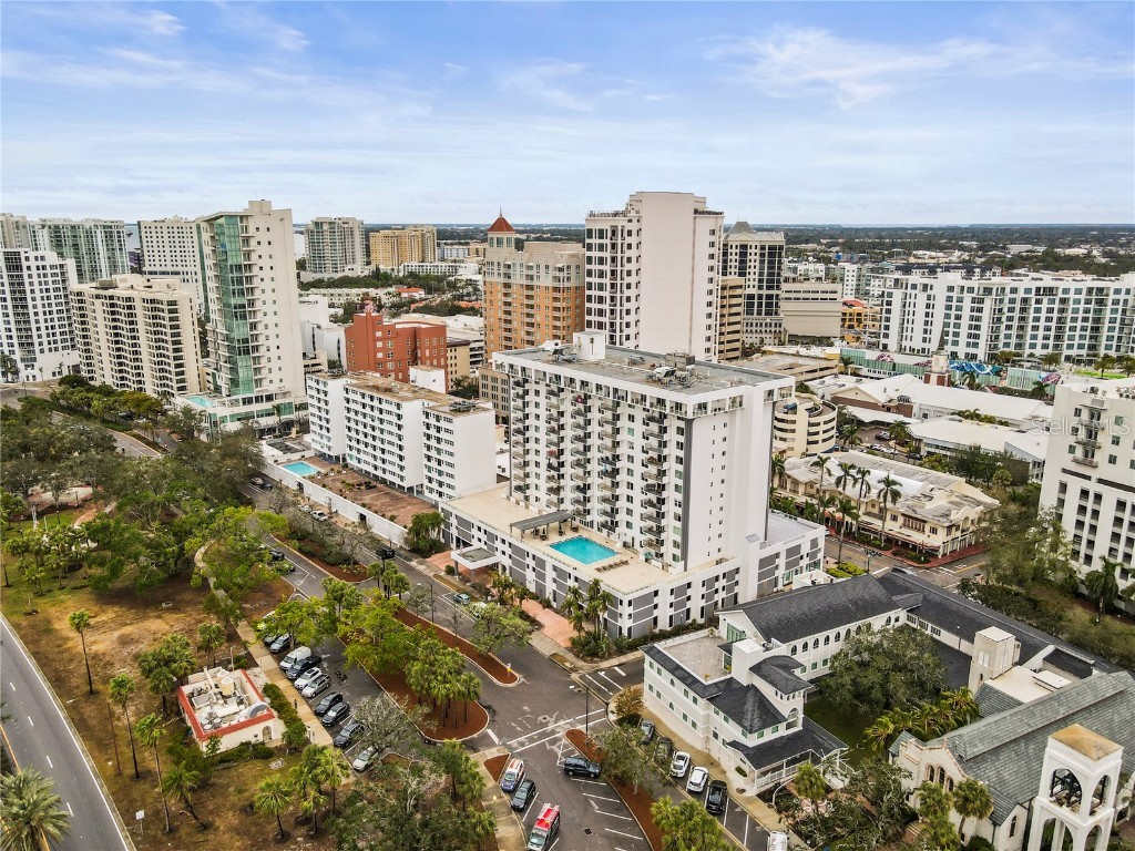 101 S Gulfstream Avenue #12C Sarasota FL 34236 A4668919 image13