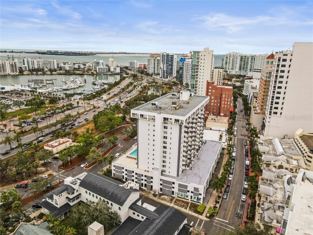 101 S Gulfstream Avenue #12C Sarasota FL 34236 A4668919 image16
