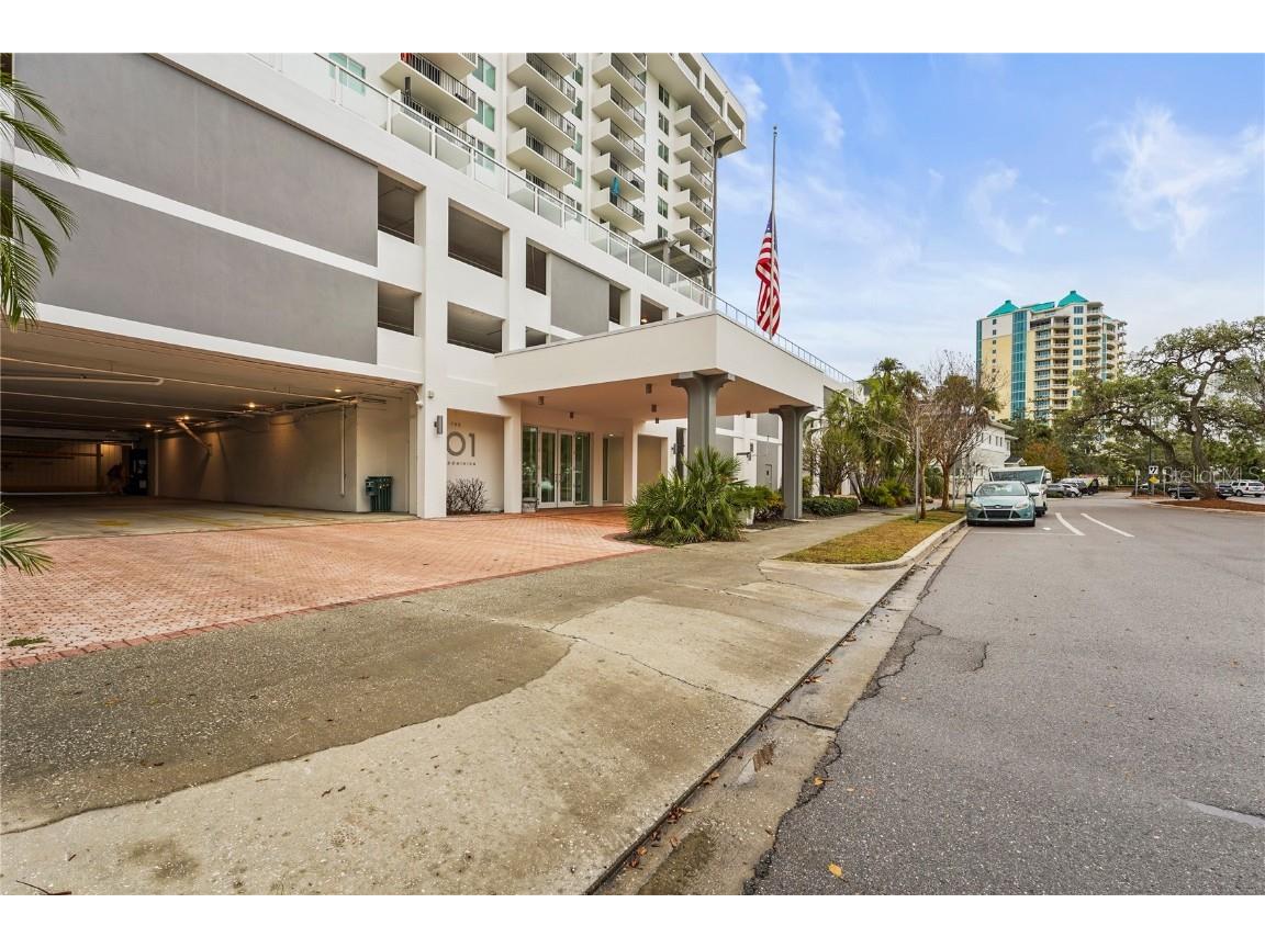 101 S Gulfstream Avenue #12C Sarasota FL 34236 A4668919 image21