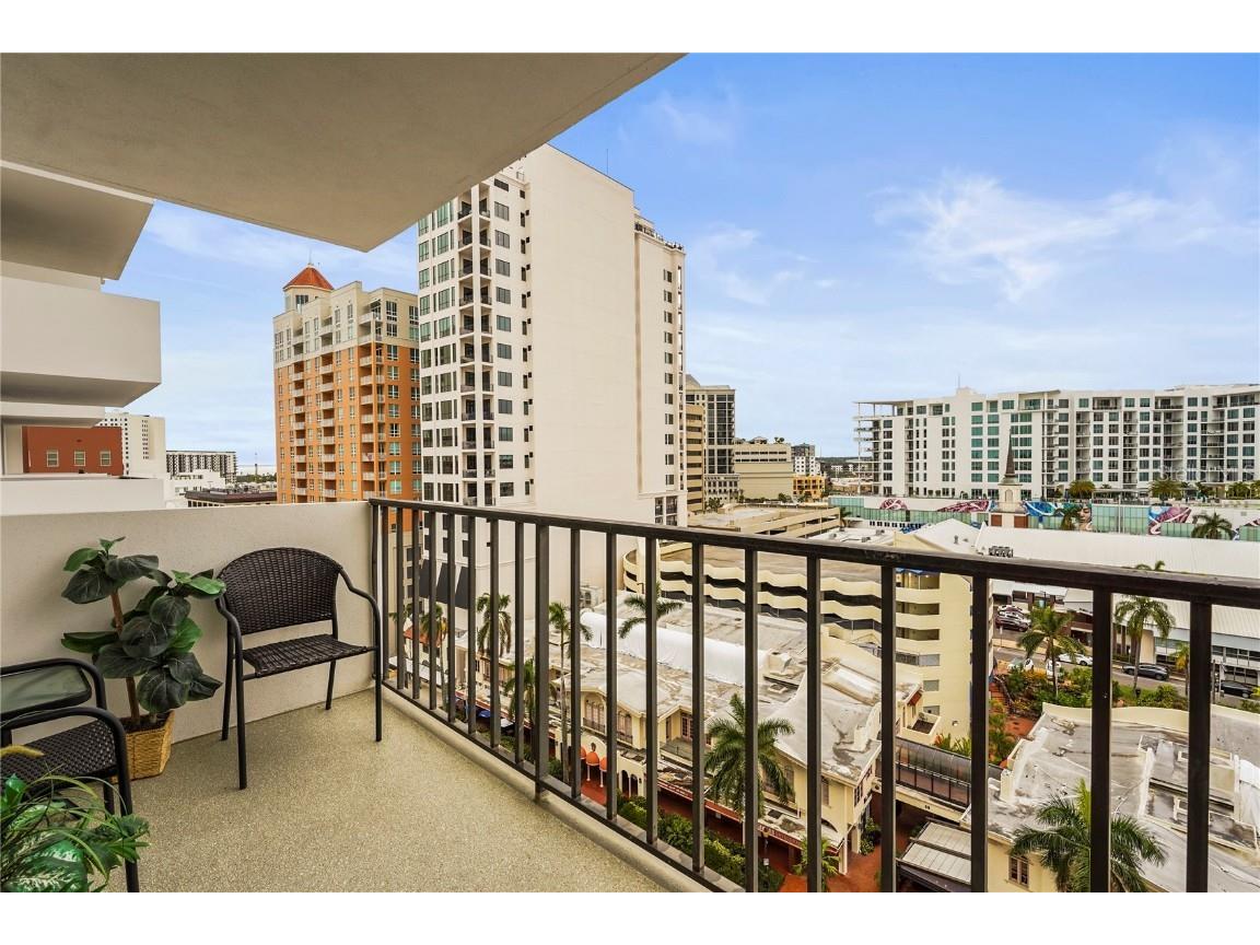 101 S Gulfstream Avenue #12C Sarasota FL 34236 A4668919 image23