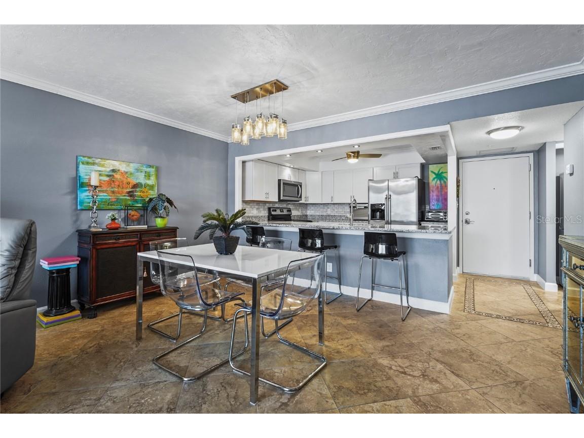 101 S Gulfstream Avenue #12C Sarasota FL 34236 A4668919 image36