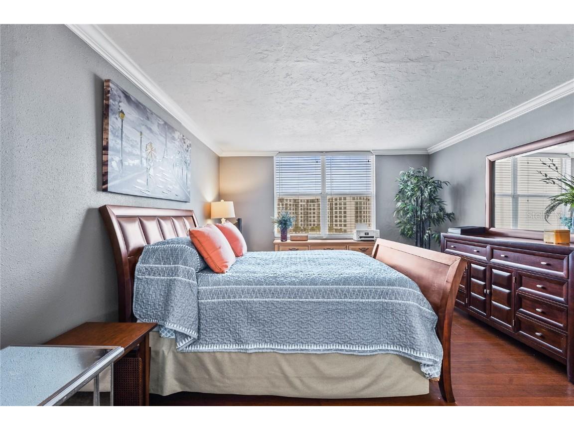 101 S Gulfstream Avenue #12C Sarasota FL 34236 A4668919 image46