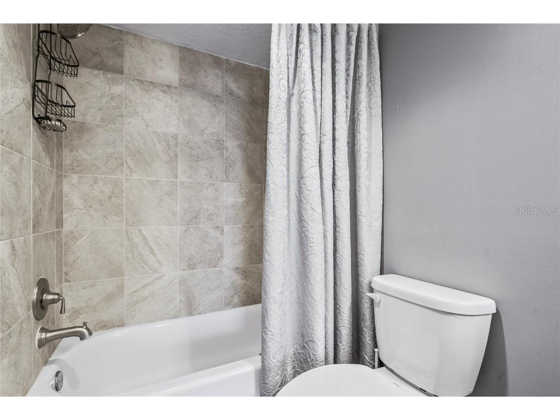 101 S Gulfstream Avenue #12C Sarasota FL 34236 A4668919 image47