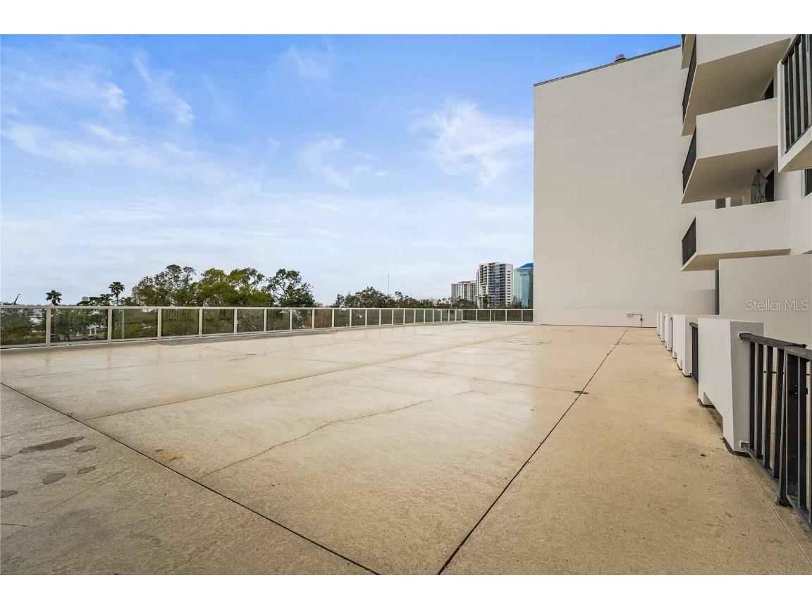 101 S Gulfstream Avenue #12C Sarasota FL 34236 A4668919 image66