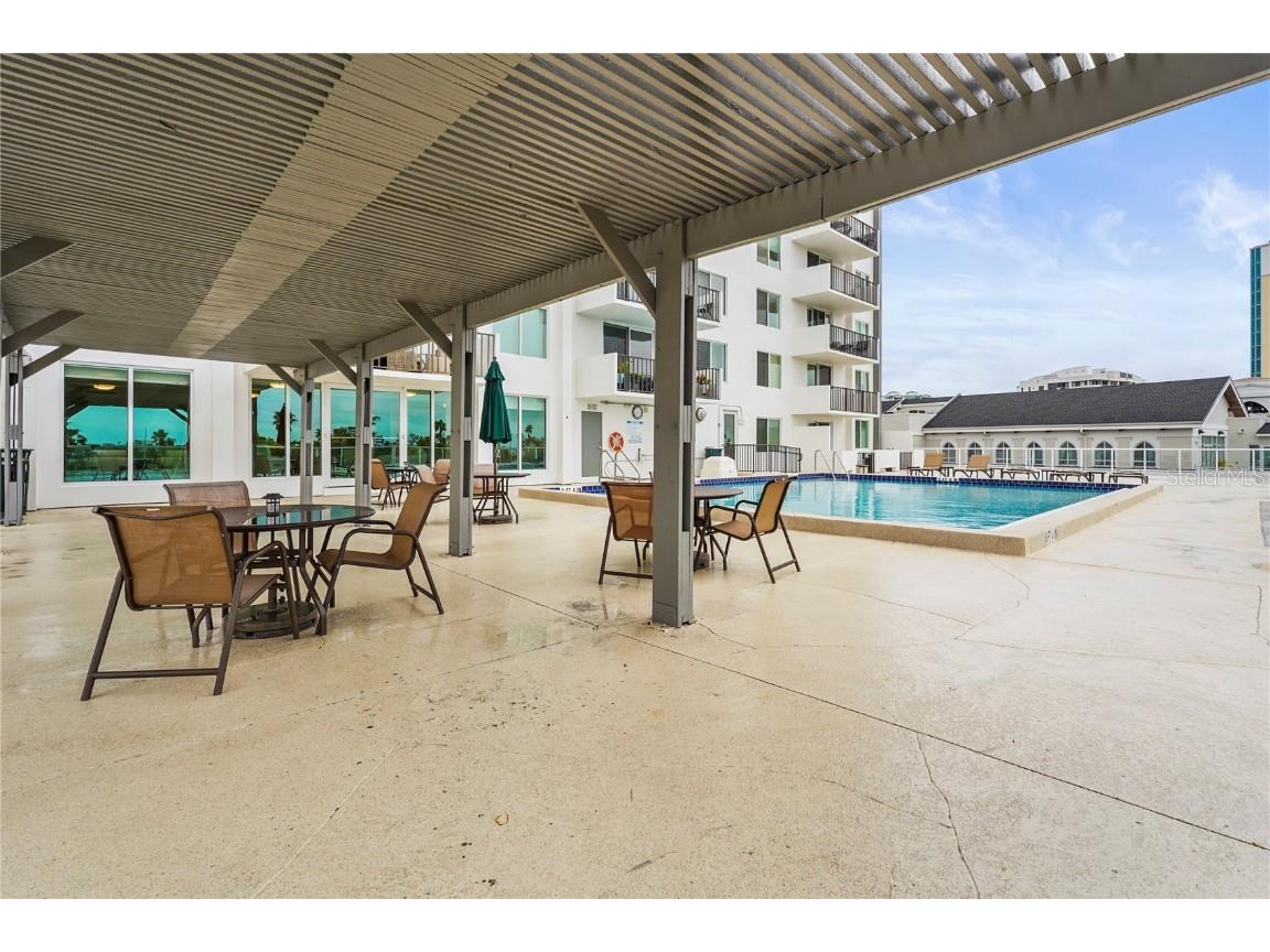 101 S Gulfstream Avenue #12C Sarasota FL 34236 A4668919 image68