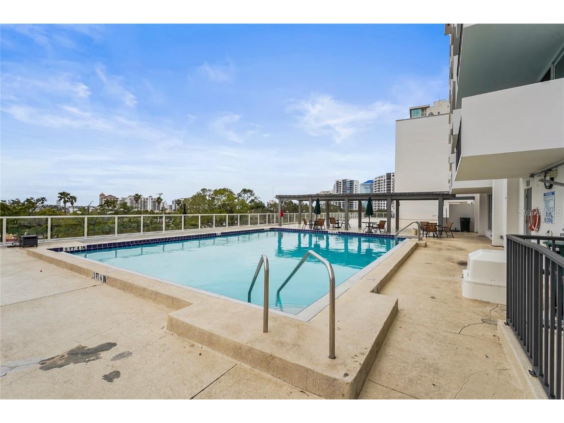 101 S Gulfstream Avenue #12C Sarasota FL 34236 A4668919 image72