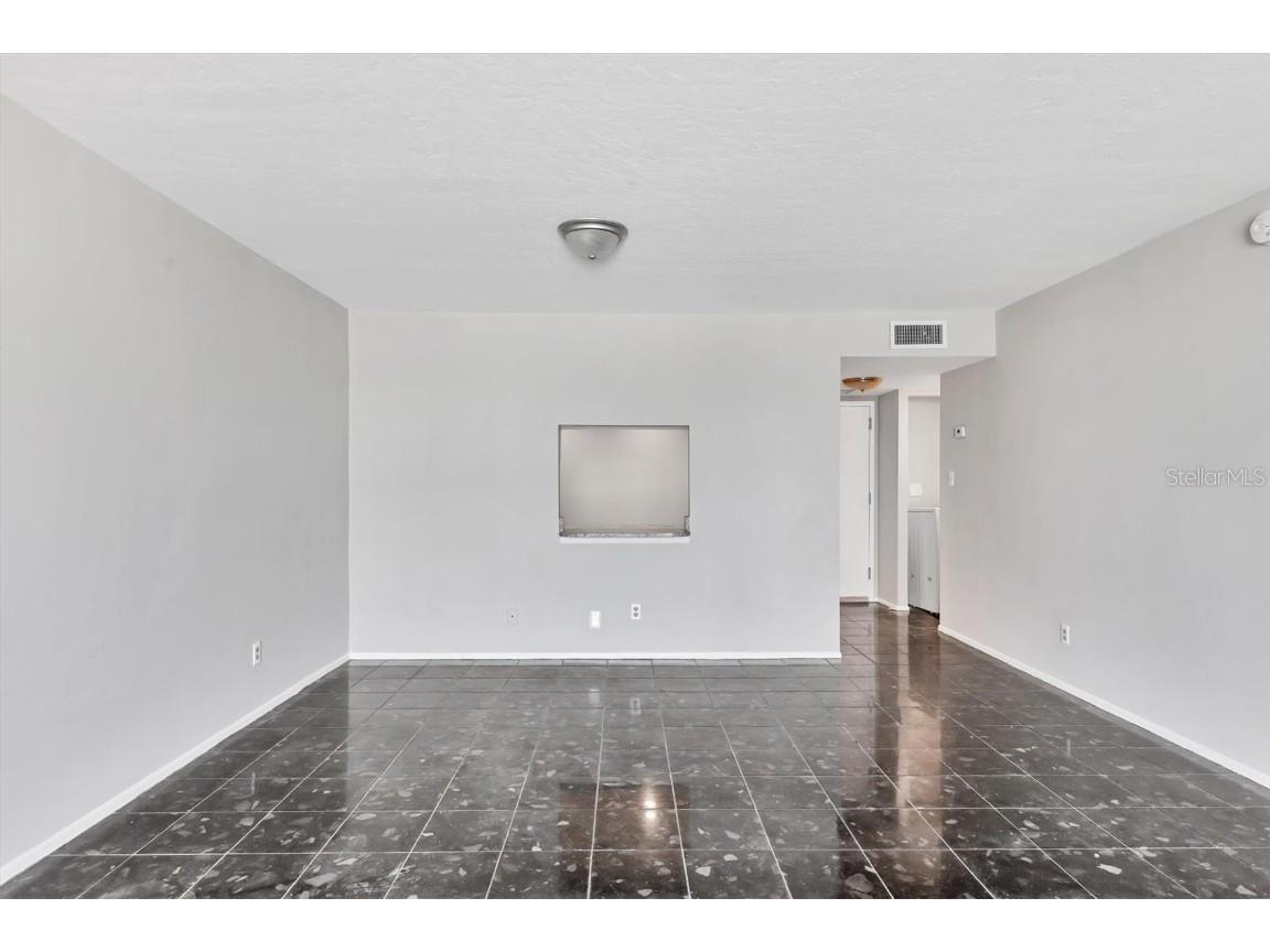 101 S Gulfstream Avenue #15C Sarasota FL 34236 A4656267 image21