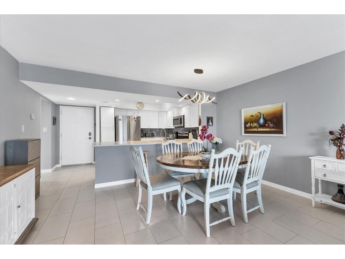 101 S Gulfstream Avenue #15E Sarasota FL 34236 A4676360 image10