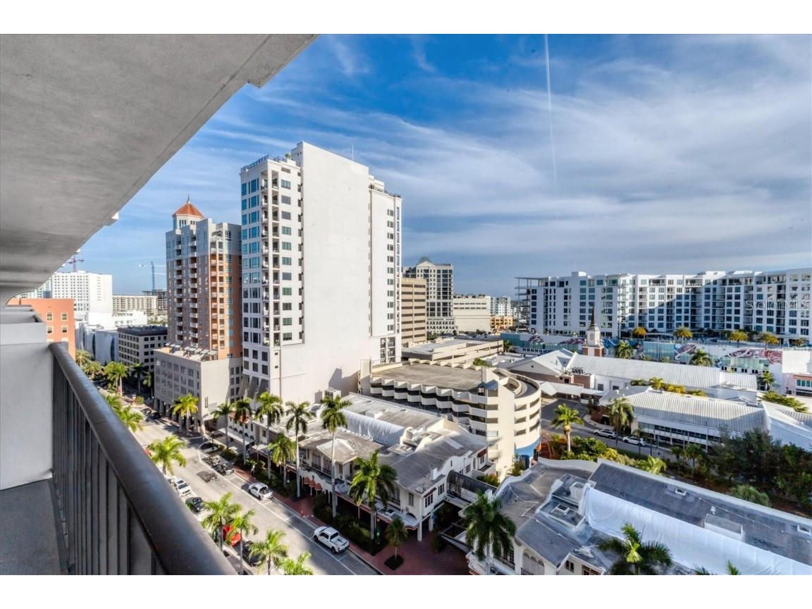 101 S Gulfstream Avenue #15E Sarasota FL 34236 A4676360 image20