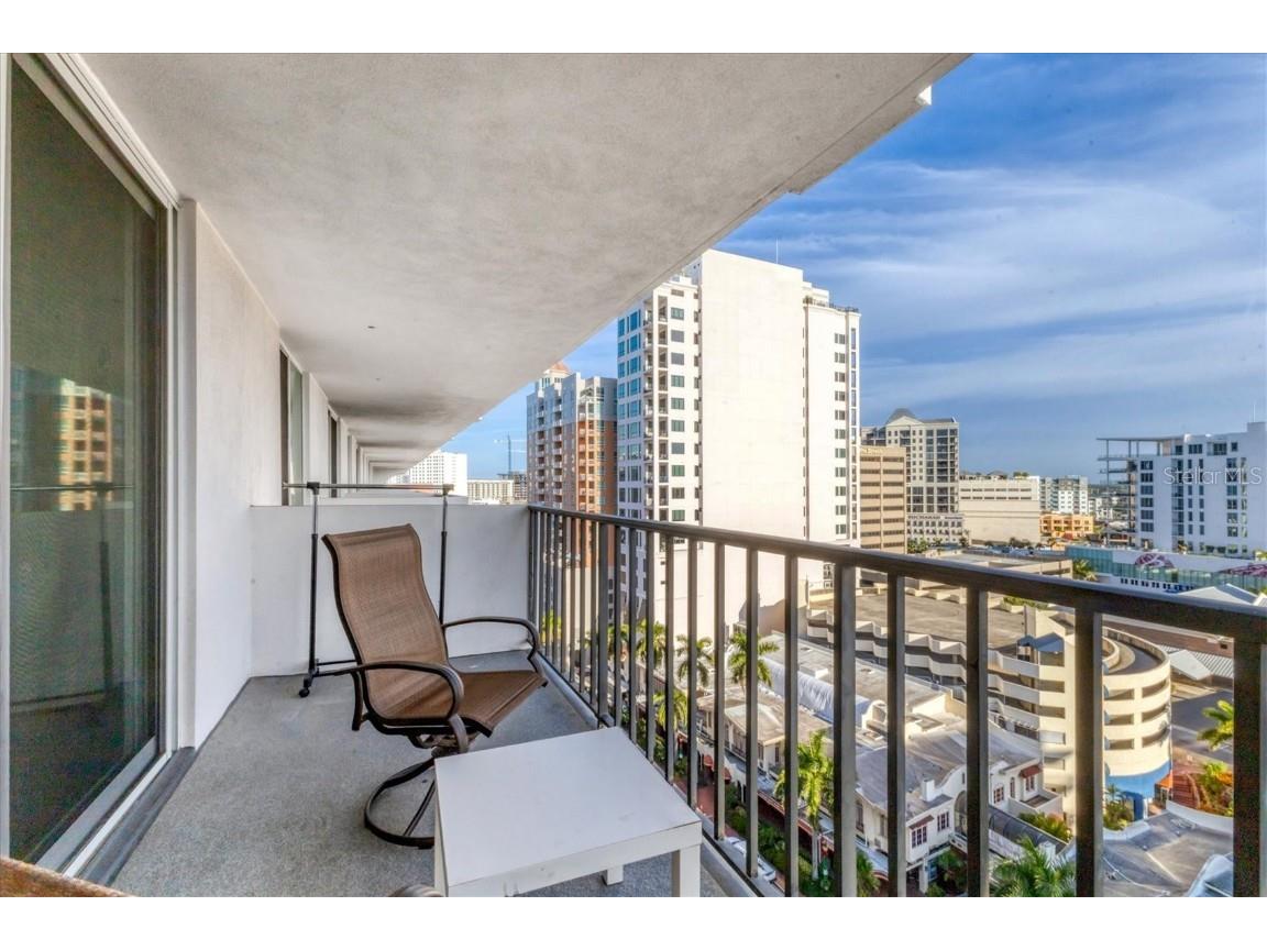 101 S Gulfstream Avenue #15E Sarasota FL 34236 A4676360 image21