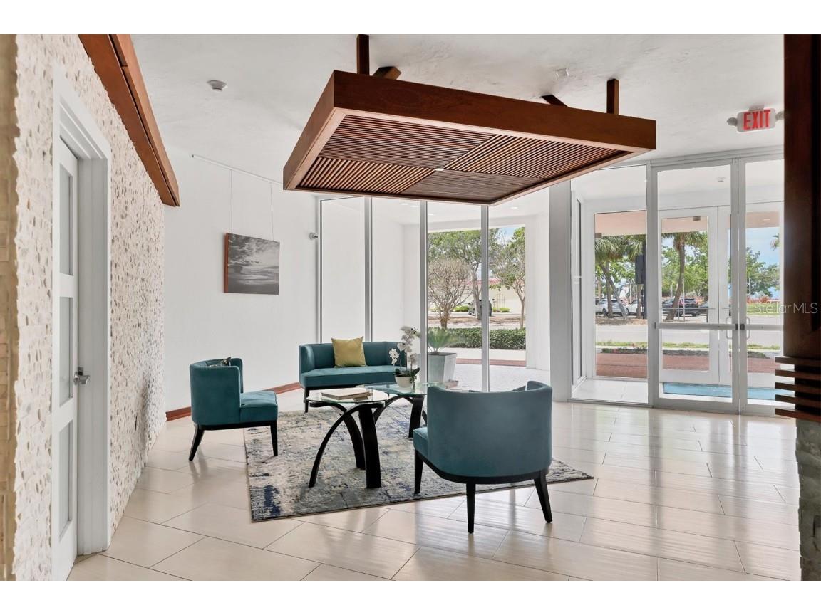 101 S Gulfstream Avenue #15E Sarasota FL 34236 A4676360 image38
