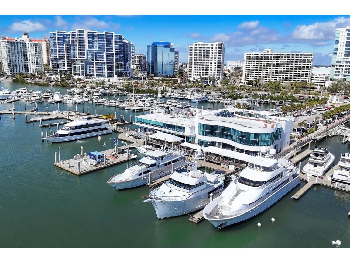 101 S Gulfstream Avenue #15E Sarasota FL 34236 A4676360 image51