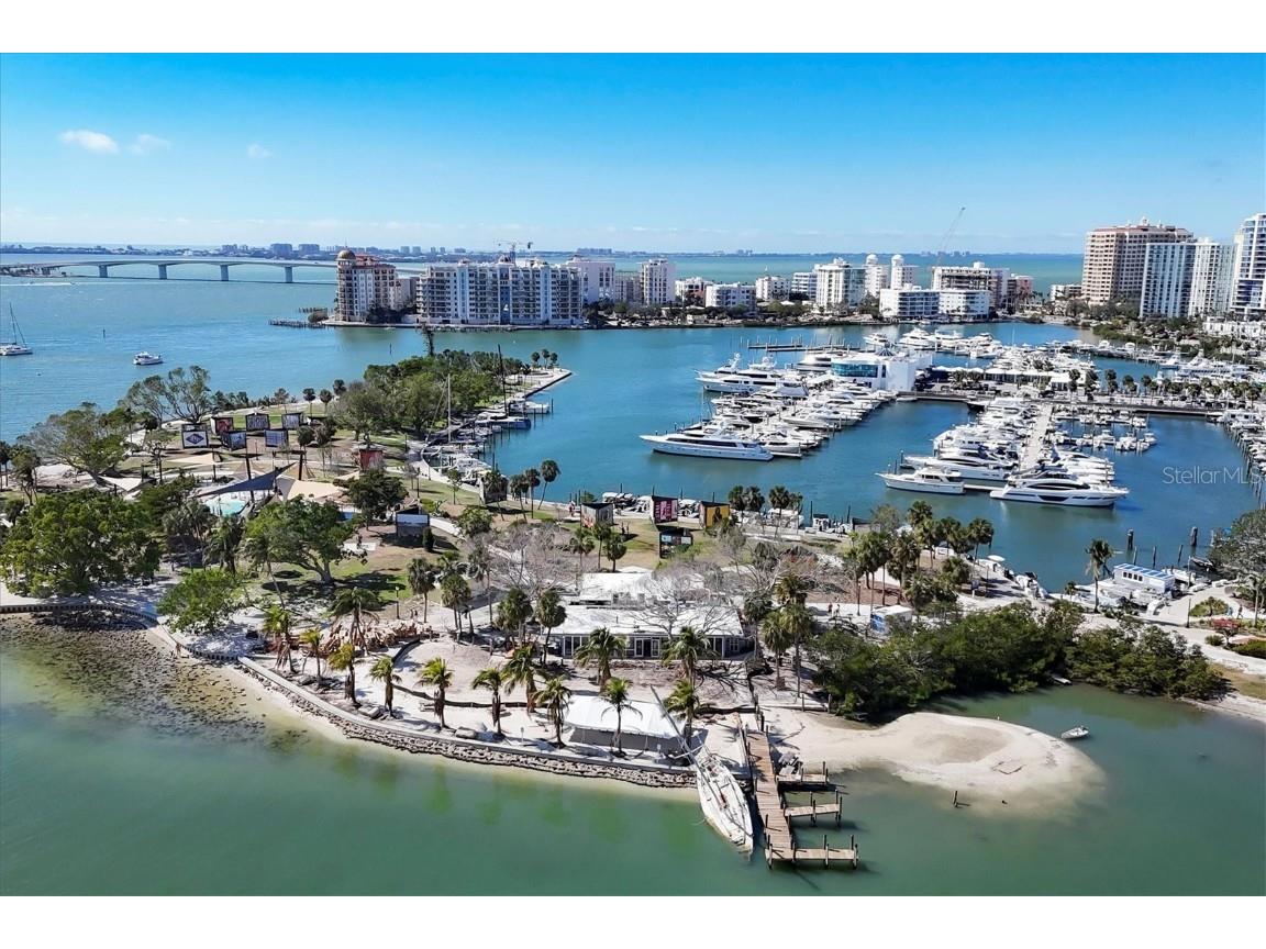 101 S Gulfstream Avenue #15E Sarasota FL 34236 A4676360 image53