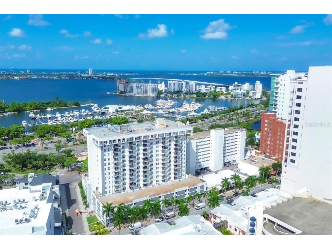 101 S Gulfstream Avenue #4A Sarasota FL 34236 A4621110 image1
