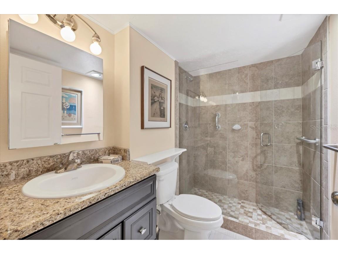 101 S Gulfstream Avenue #4A Sarasota FL 34236 A4621110 image17