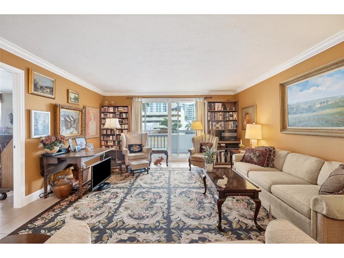 101 S Gulfstream Avenue #4A Sarasota FL 34236 A4621110 image4