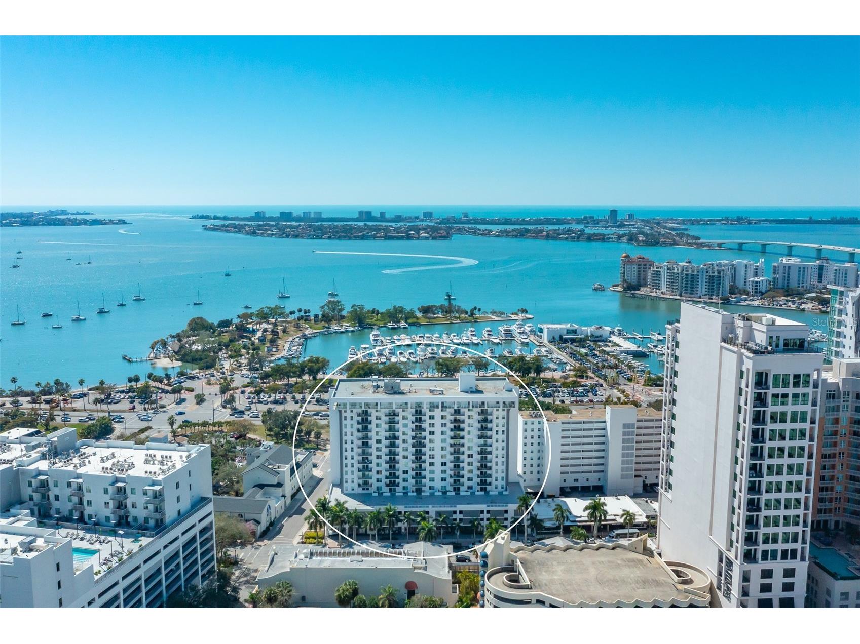 101 S Gulfstream Avenue #7D Sarasota FL 34236 - SARASOTA BAY A4685150 image1