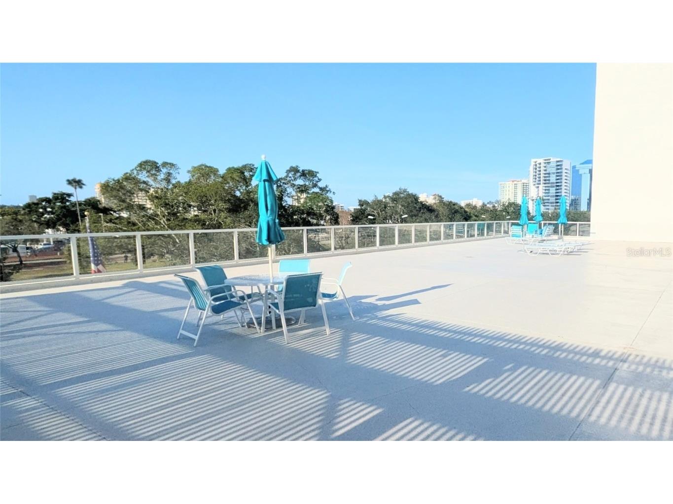 101 S Gulfstream Avenue #7E Sarasota FL 34236 A4674466 image29