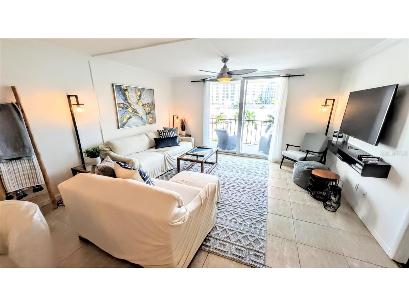 101 S Gulfstream Avenue #7E Sarasota FL 34236 A4674466 image8