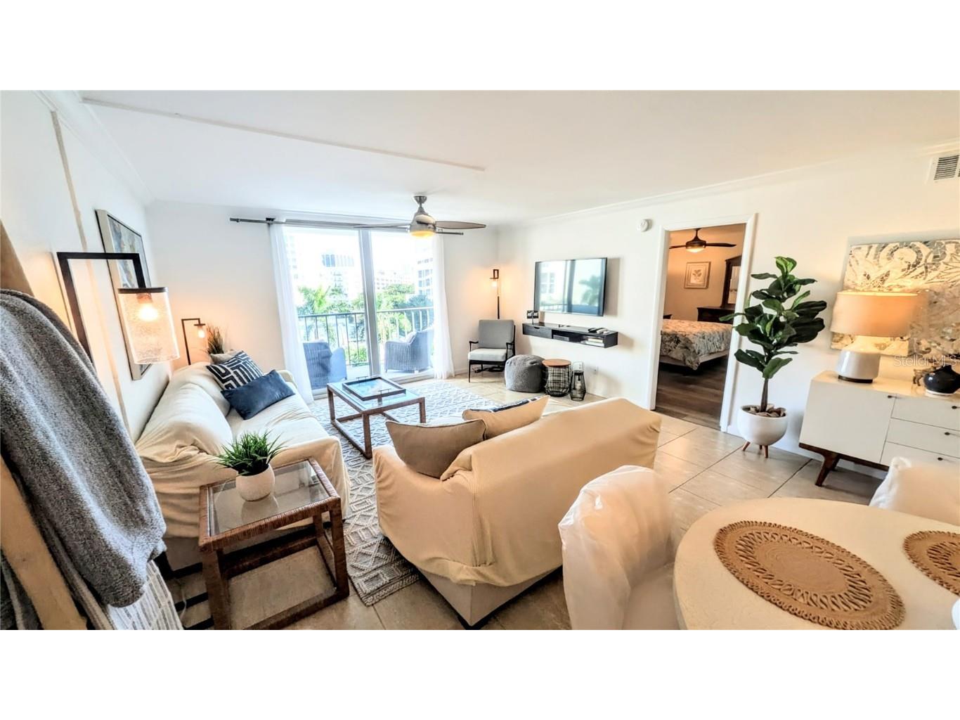 101 S Gulfstream Avenue #7E Sarasota FL 34236 A4674466 image9