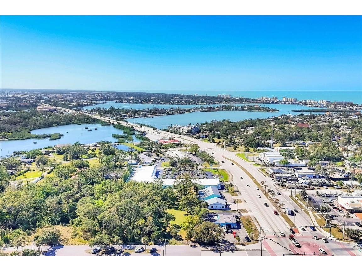 101 S Tamiami Trail S Nokomis FL 34275 N6137937 image44