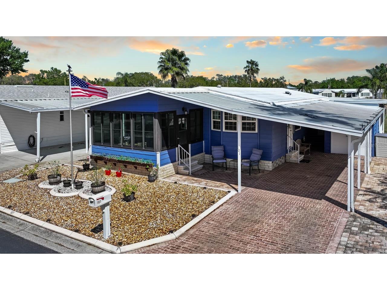 101 Saint George Court Apollo Beach FL 33572 TB8486995 image1