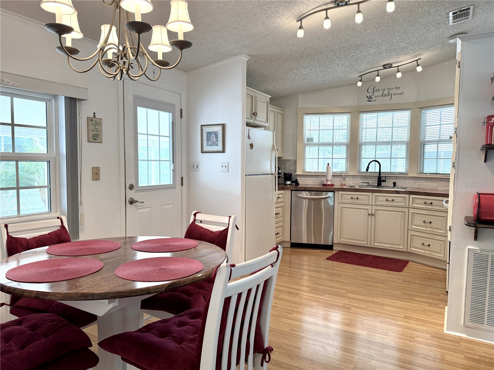 101 Saint George Court Apollo Beach FL 33572 TB8486995 image11