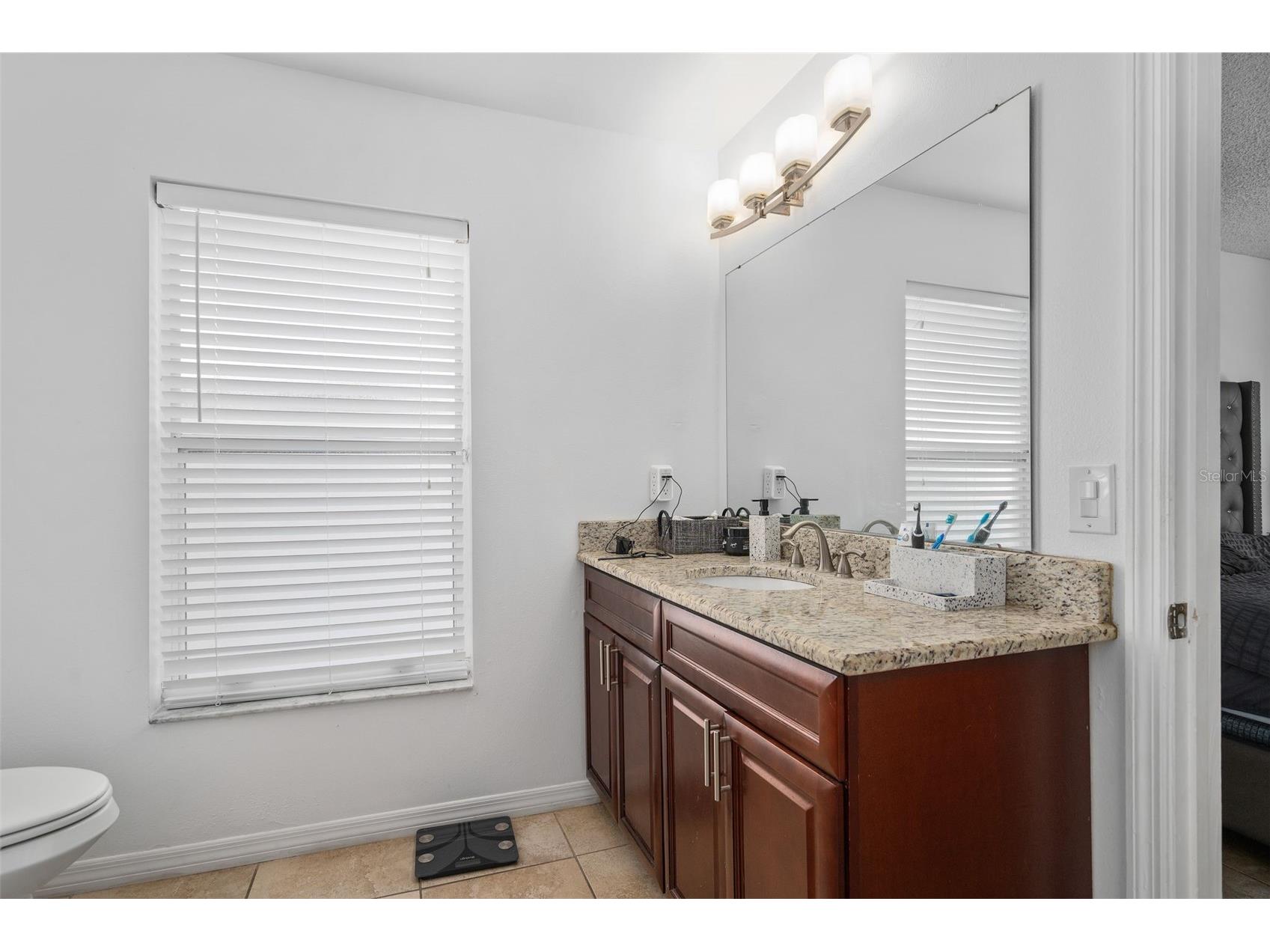 101 Seneca Point Trl Kissimmee FL 34746 TB8501158 image18