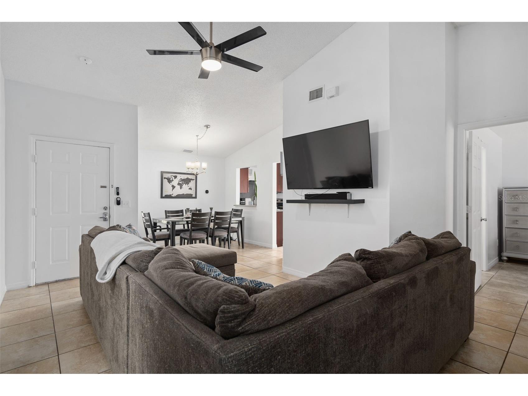101 Seneca Point Trl Kissimmee FL 34746 TB8501158 image8