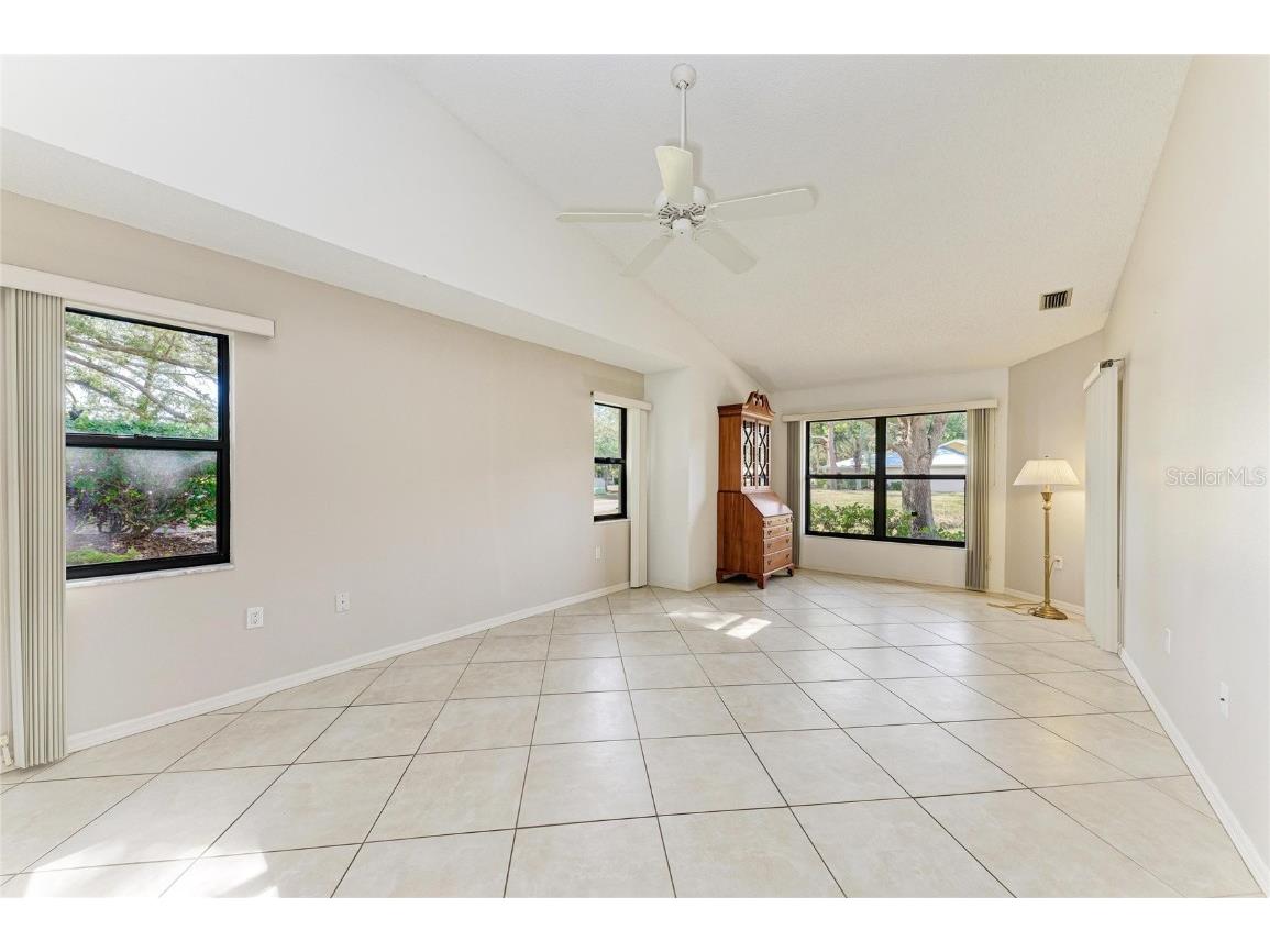 101 Southampton Place N #248 Venice FL 34293 A4673622 image20