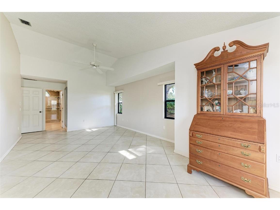 101 Southampton Place N #248 Venice FL 34293 A4673622 image22