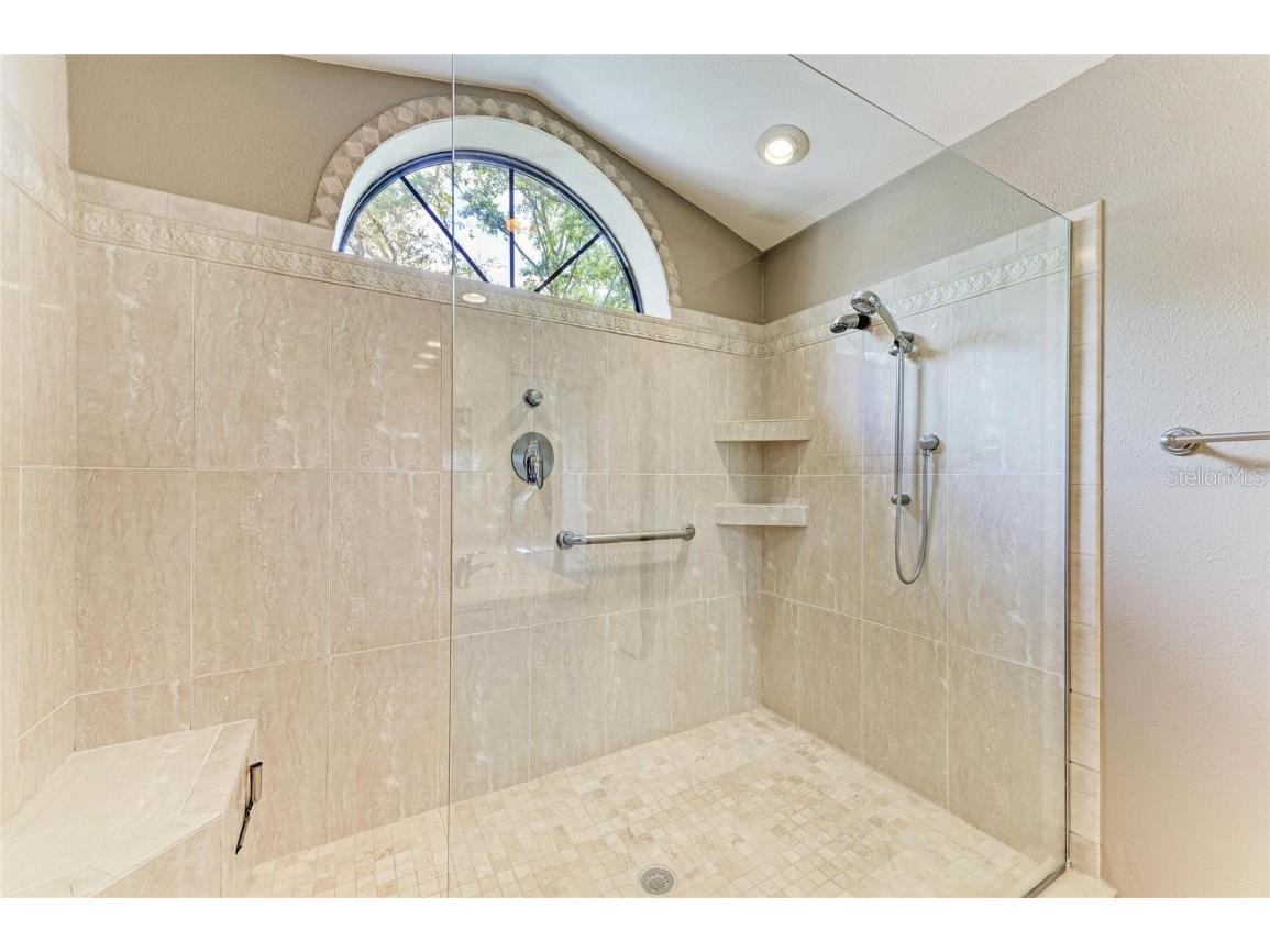 101 Southampton Place N #248 Venice FL 34293 A4673622 image24