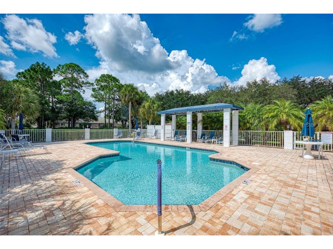 101 Southampton Place N #248 Venice FL 34293 A4673622 image59