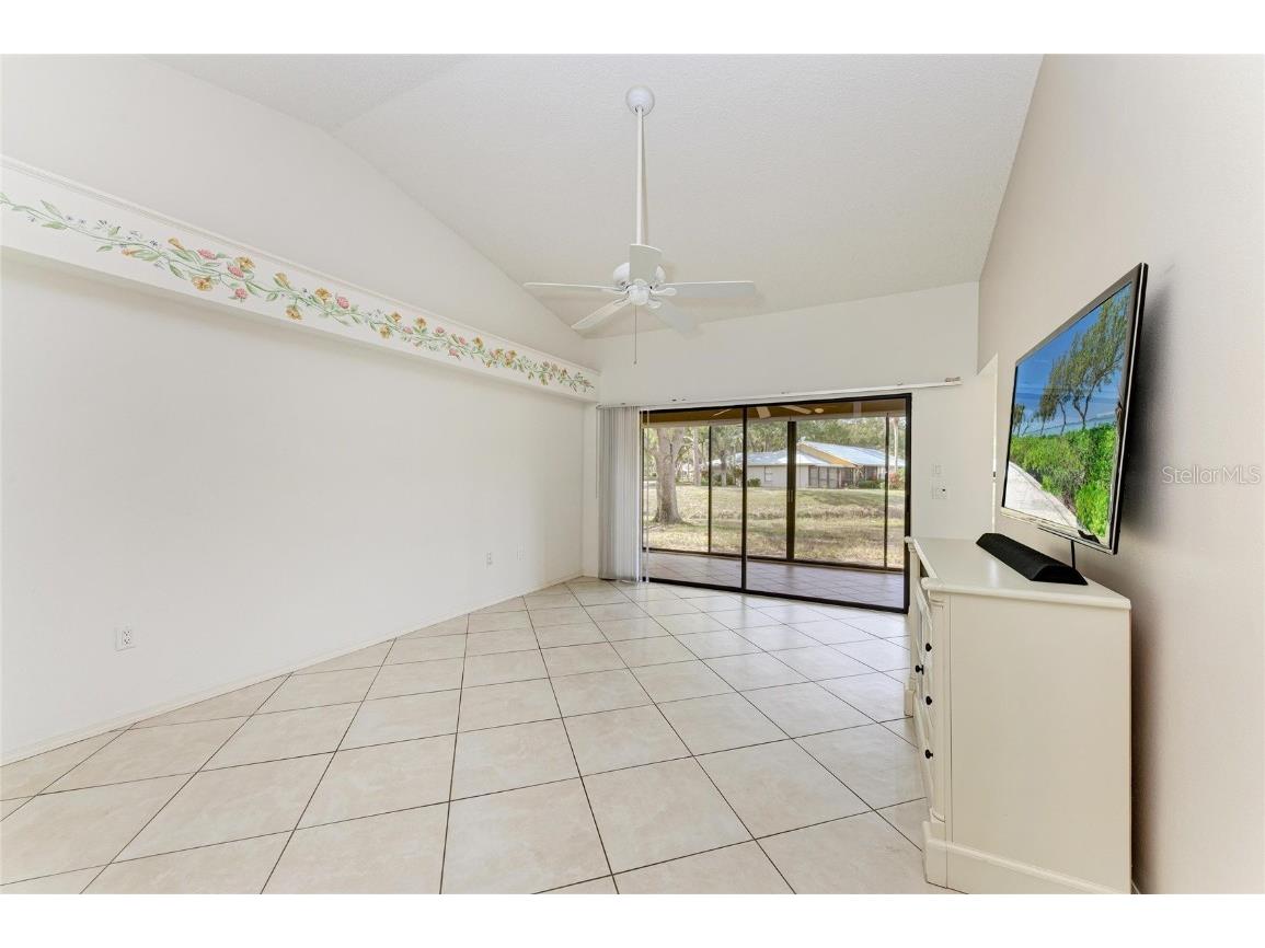 101 Southampton Place N #248 Venice FL 34293 A4673622 image6