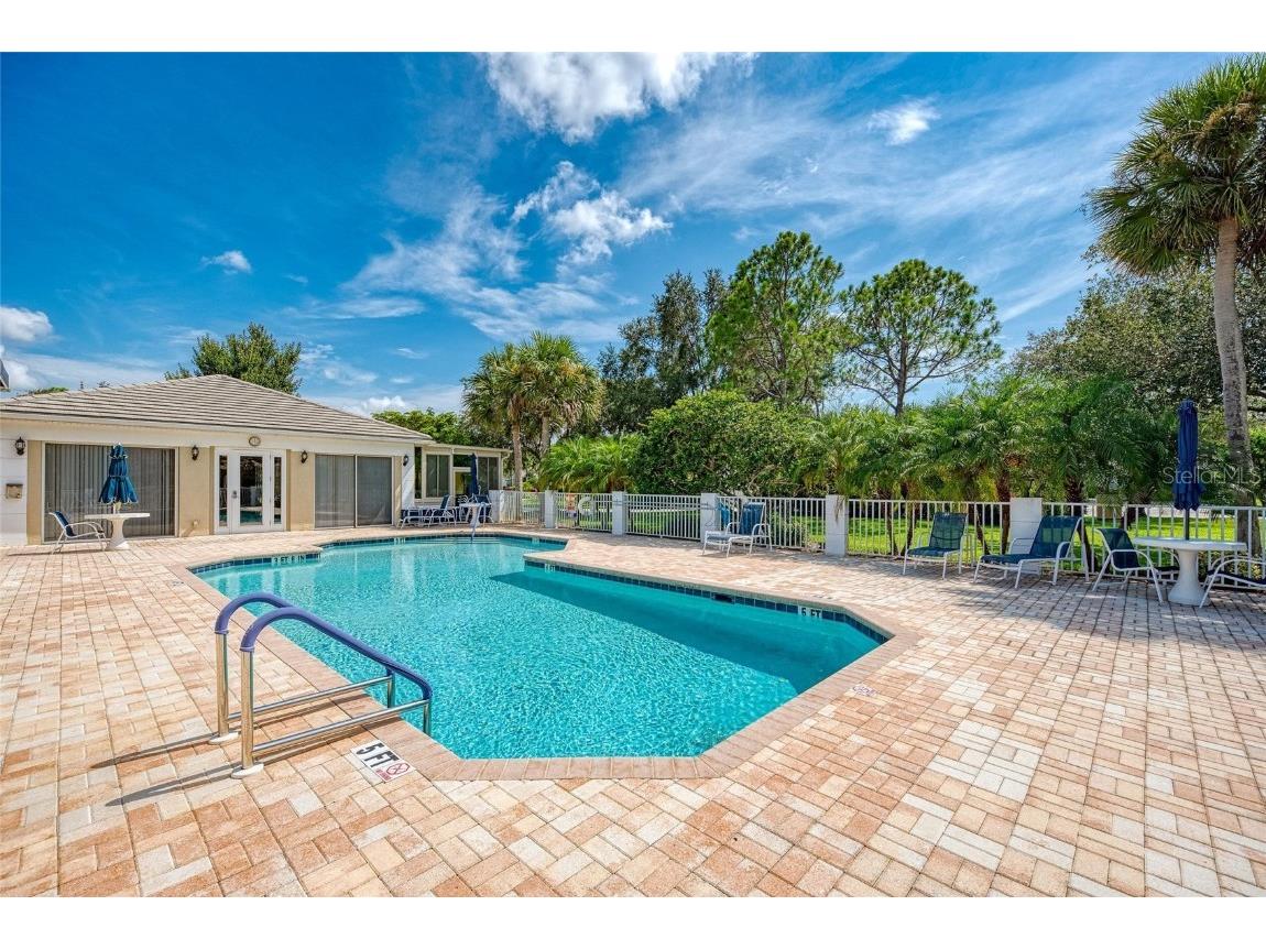 101 Southampton Place N #248 Venice FL 34293 A4673622 image60
