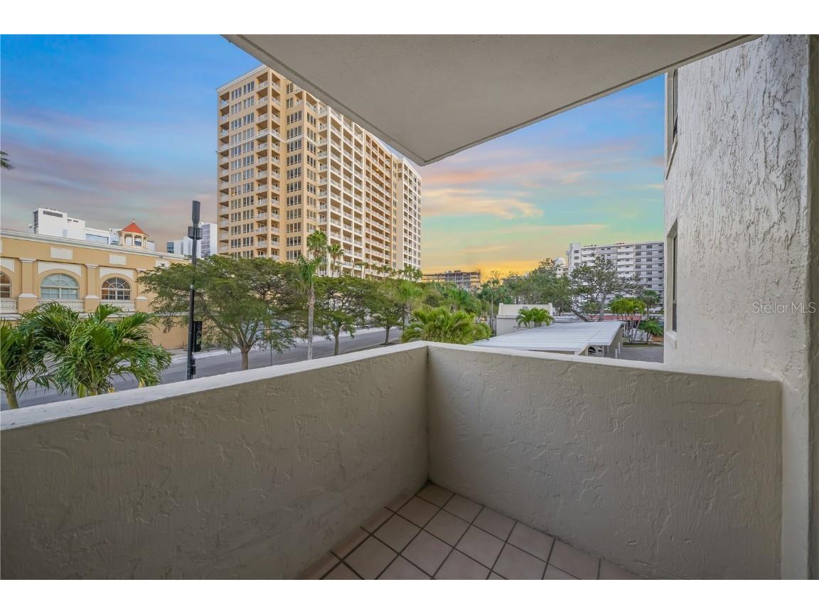 101 Sunset Drive #103 Sarasota FL 34236 A4644066 image24