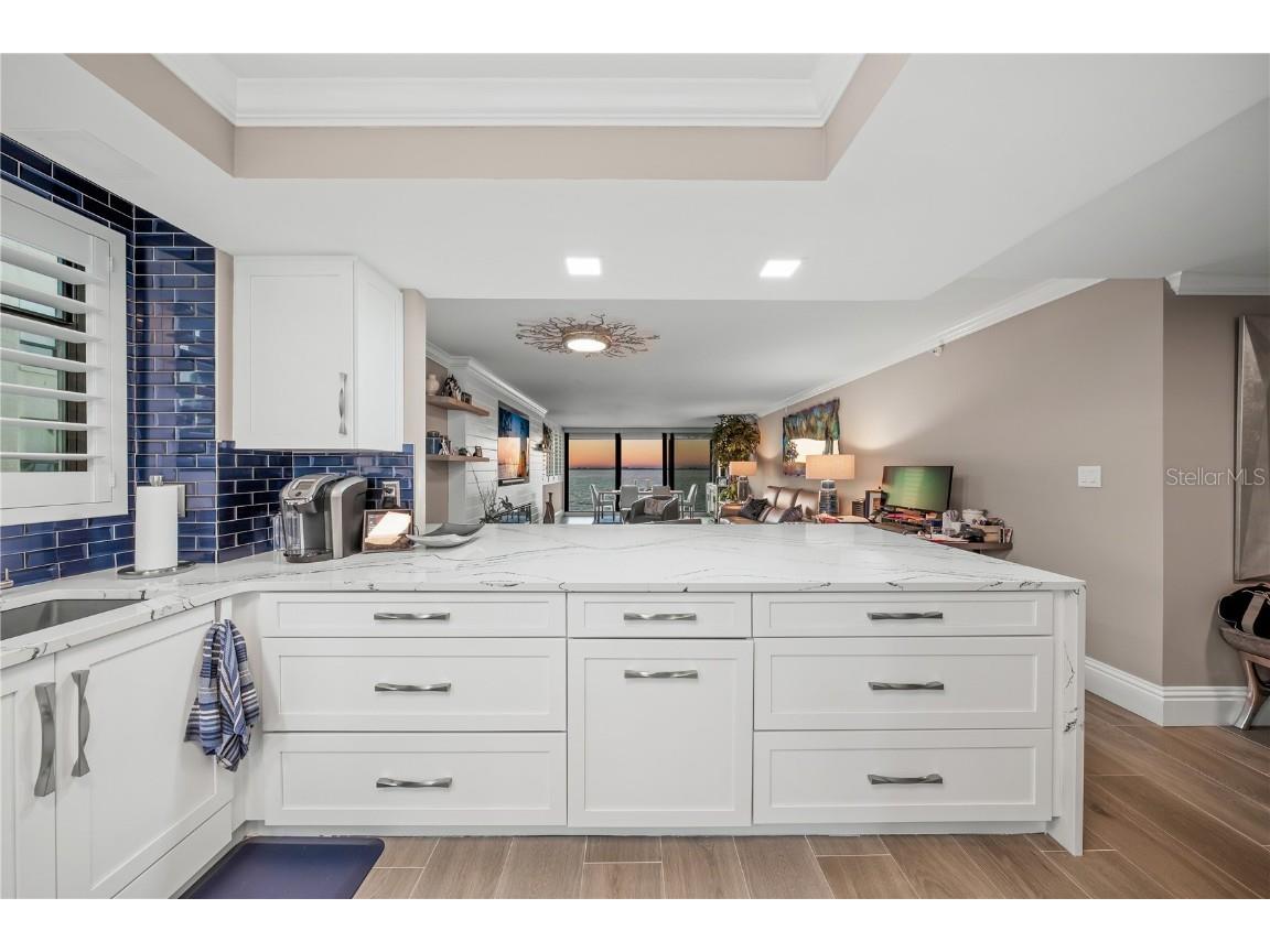 101 Sunset Drive #103 Sarasota FL 34236 A4644066 image4