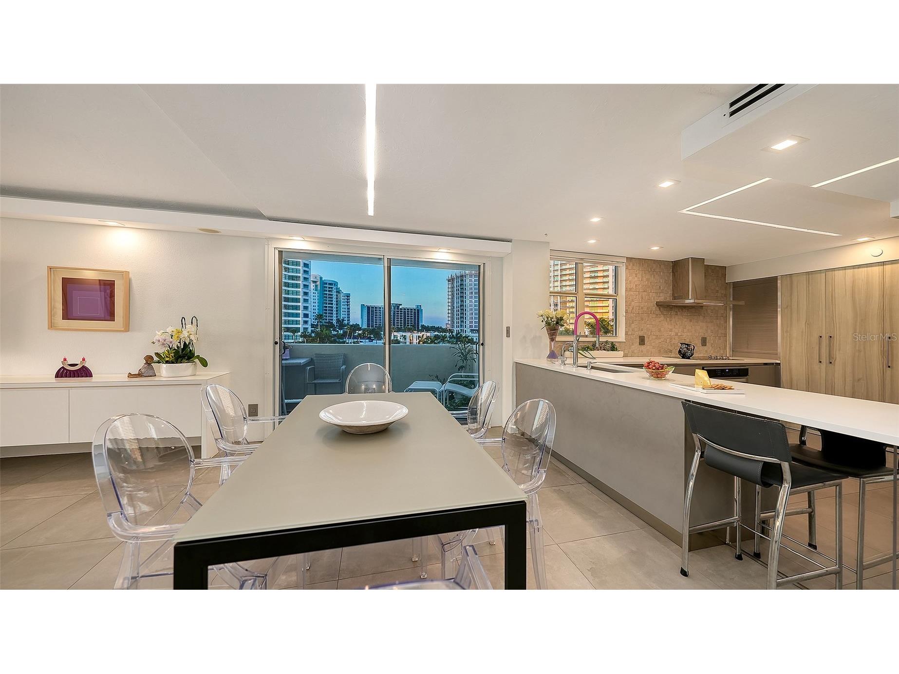 101 Sunset Drive #301 Sarasota FL 34236 - SARASOTA BAY A4685269 image7