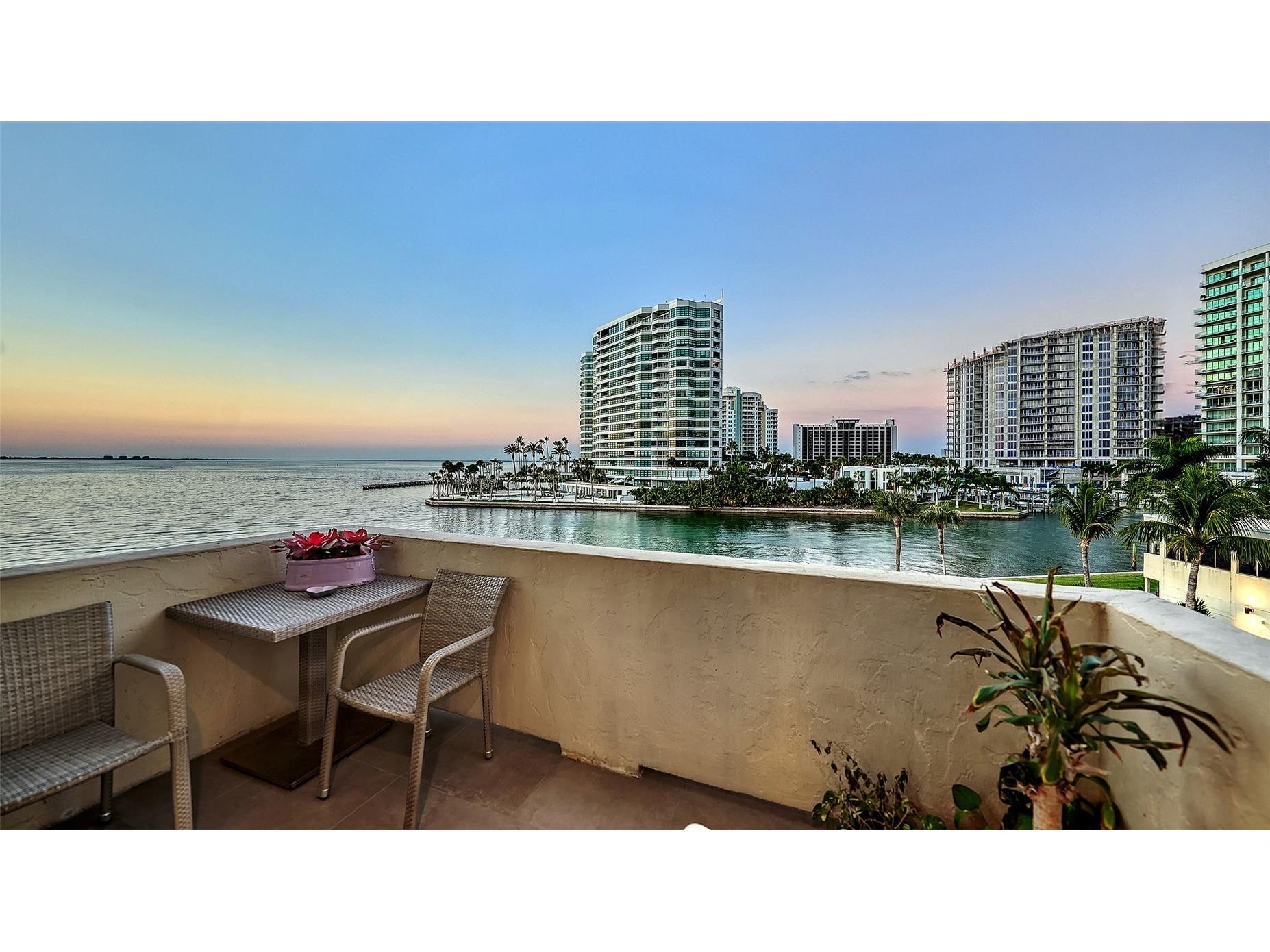 101 Sunset Drive #301 Sarasota FL 34236 - SARASOTA BAY A4685269 image8