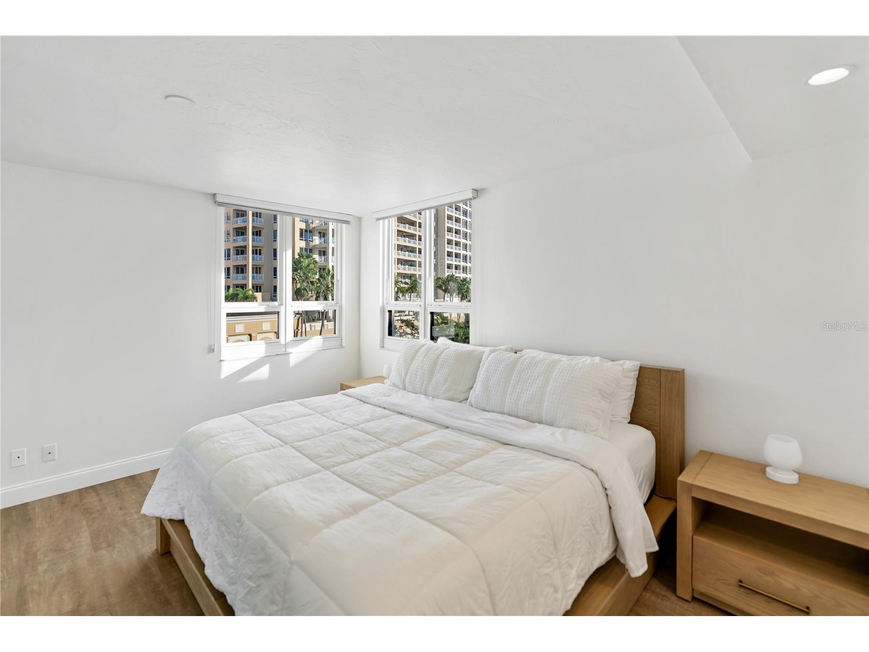 101 Sunset Drive #402 Sarasota FL 34236 - SARASOTA BAY A4680474 image27