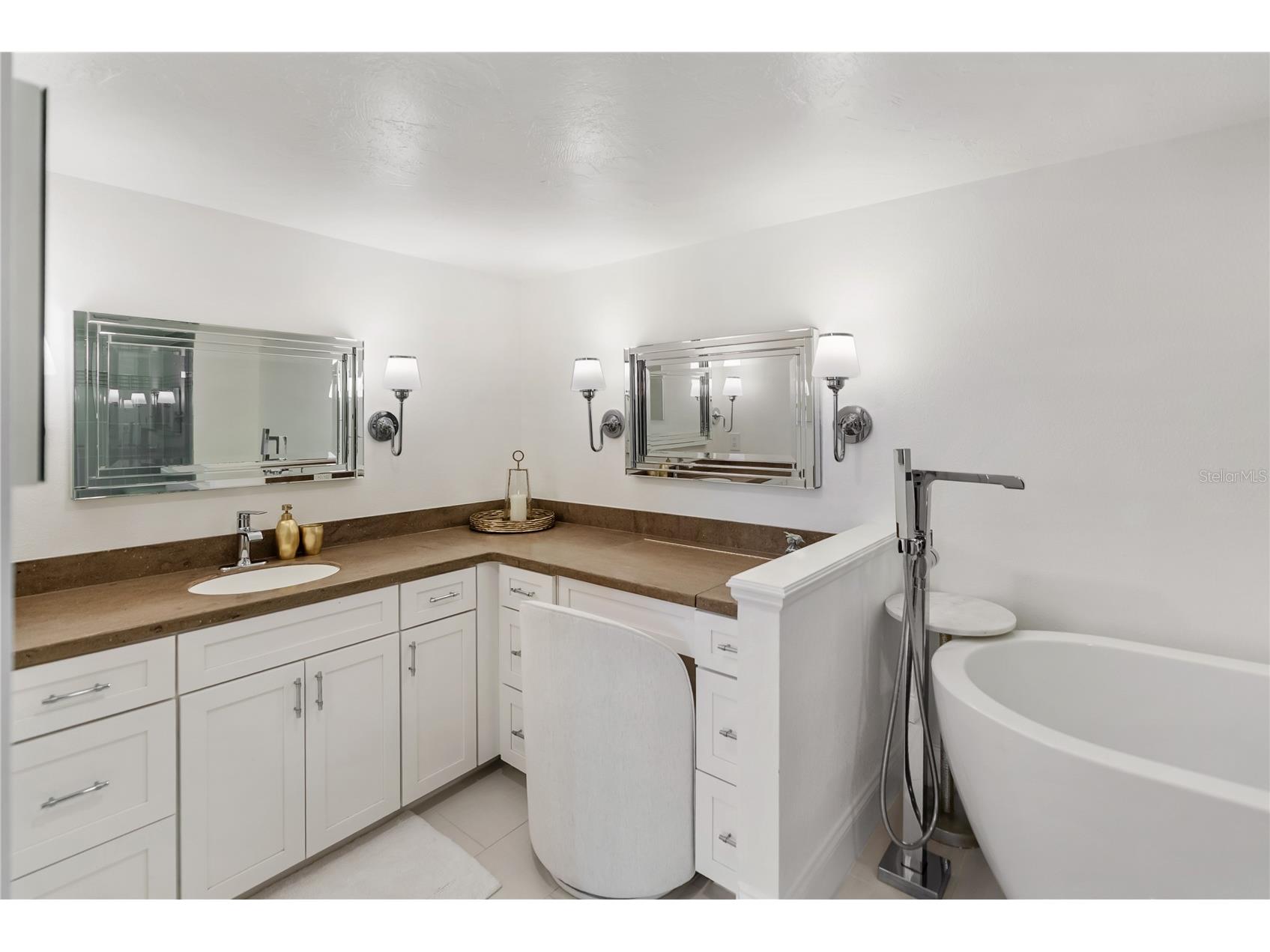 101 Sunset Drive #402 Sarasota FL 34236 - SARASOTA BAY A4680474 image43