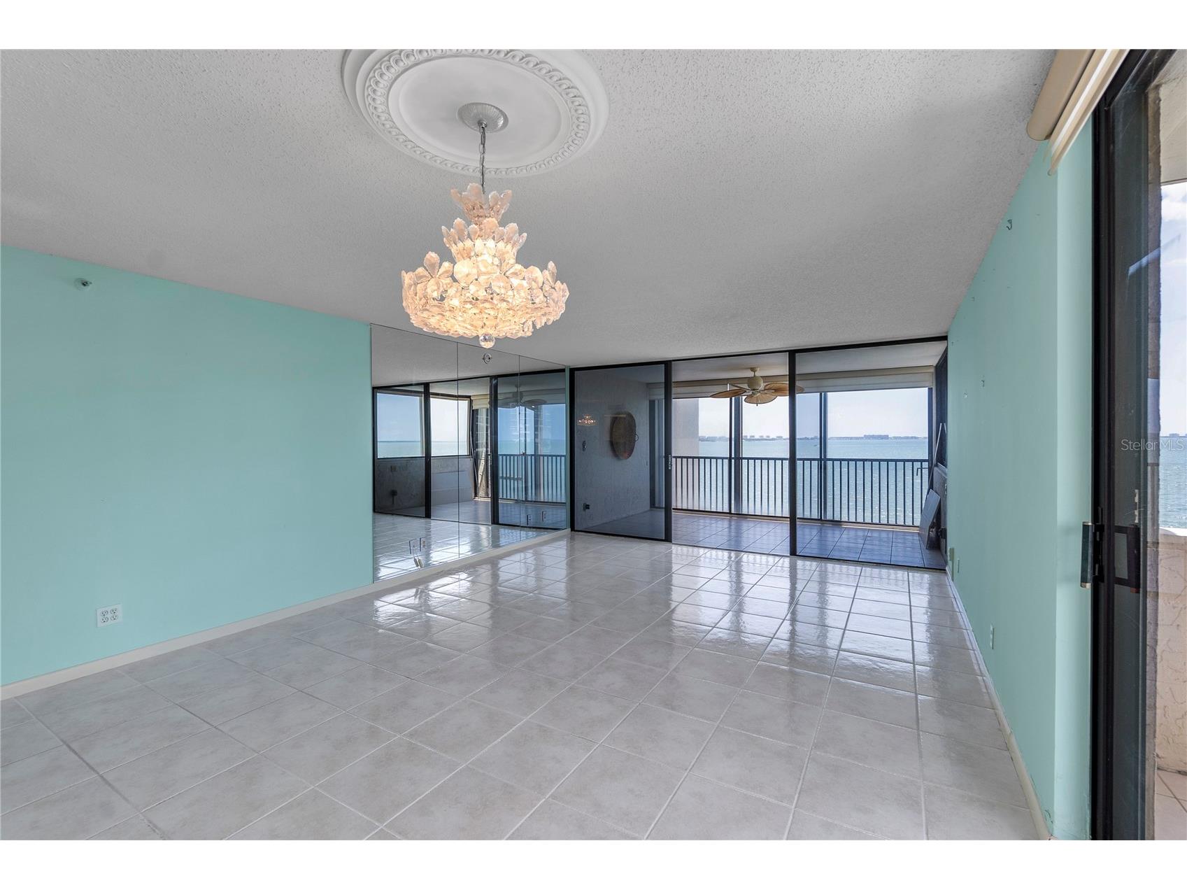 101 Sunset Drive #PH1 Sarasota FL 34236 - SARASOTA BAY A4698459 image14