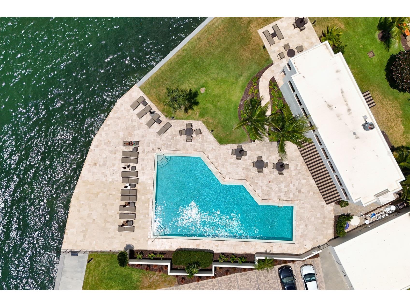 101 Sunset Drive #PH1 Sarasota FL 34236 - SARASOTA BAY A4698459 image42