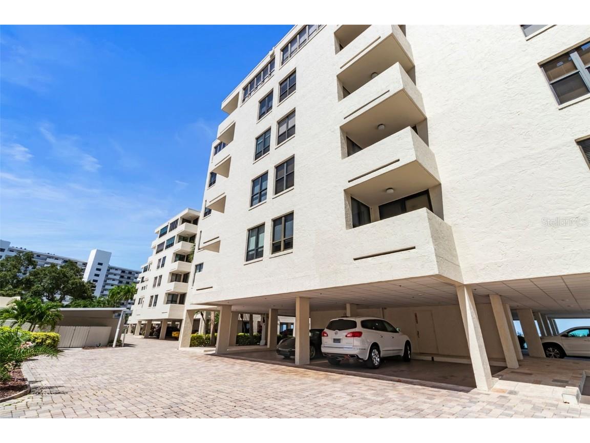 101 Sunset Drive #PH3 Sarasota FL 34236 - SARASOTA BAY/INTER-COASTAL A4608878 image1
