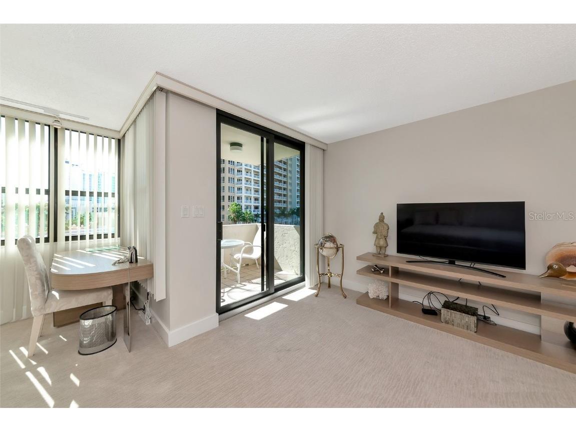 101 Sunset Drive #PH3 Sarasota FL 34236 - SARASOTA BAY/INTER-COASTAL A4644265 image15