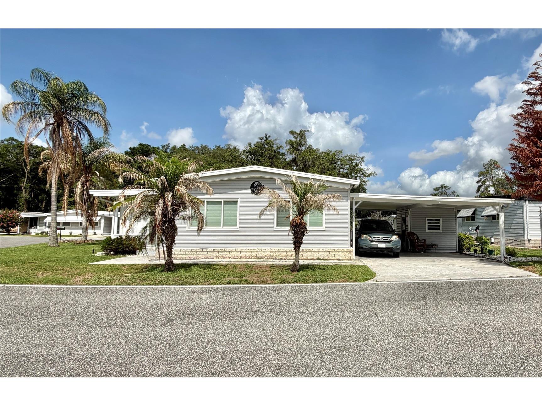 101 Tamarisk Way Leesburg FL 34748 G5113138 image1