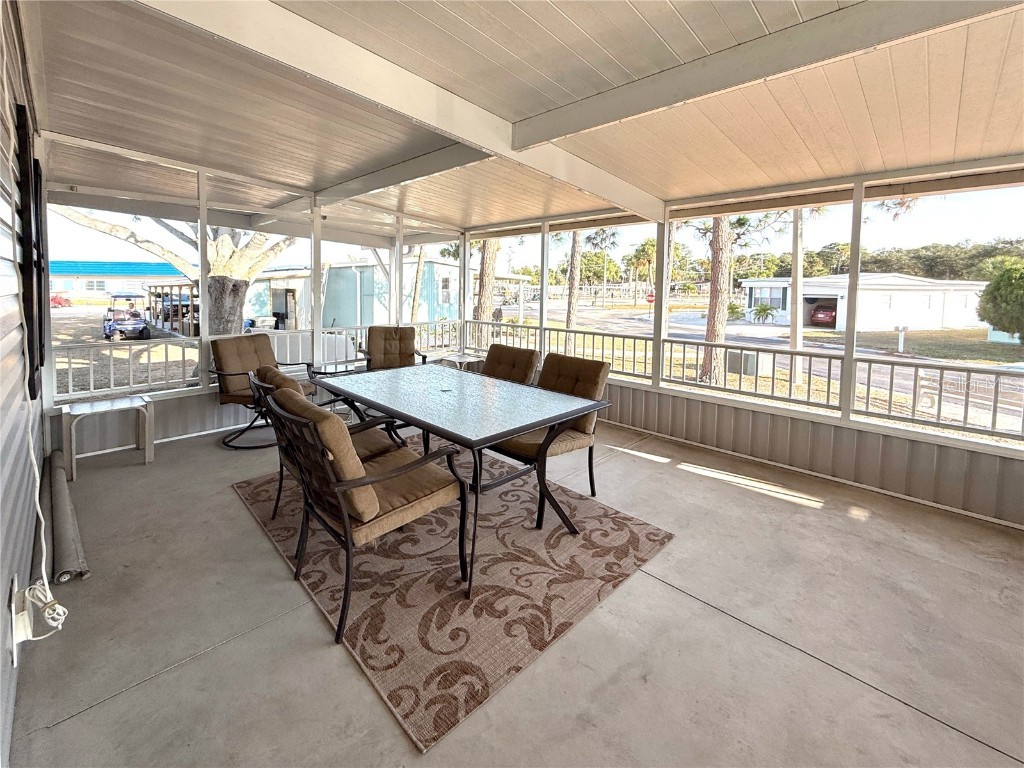 101 W Saint Johns Way Apollo Beach FL 33572 TB8450419 image12