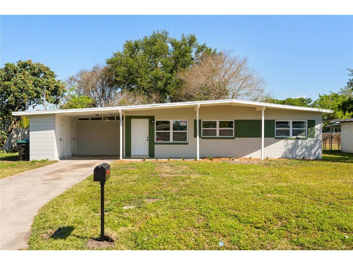 101 W Wallace Street Orlando FL 32809 O6295305 image1